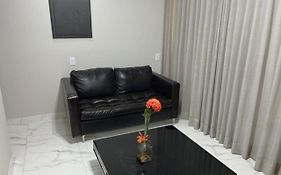Apartamento de luxo no Hotel Stop-Inn Cristiano Machado